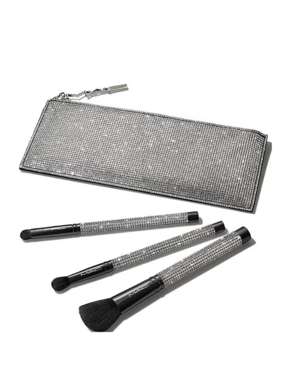 NEW ☑️ MAC  Finishing Touch Brush Holiday Gift Set (3 Full Size) Limited Ed.